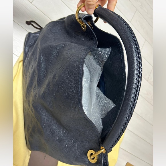 💎 BEAUTIFUL💎 authentic LEATHER ARTSY MM LOUIS VUITTON - Picture 15 of 17